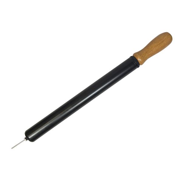 Handlicher Luftballonpumpe mit schwarzem Zylinder und Holzgriff für einfaches Aufblasen.