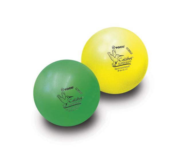 Grüne und gelbe Gymnastikbälle Colibri Supersoft für Fitness und Therapie.