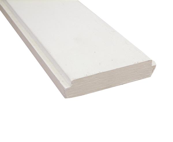 Weißes Holzbrett mit abgeschrägter Kante.