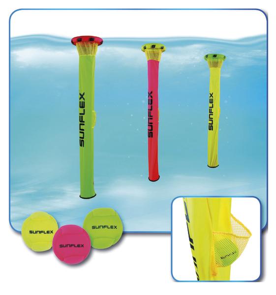 Schwimmende Sunflex Wasserball-Tore in Gelb, Pink und Grün im Pool.